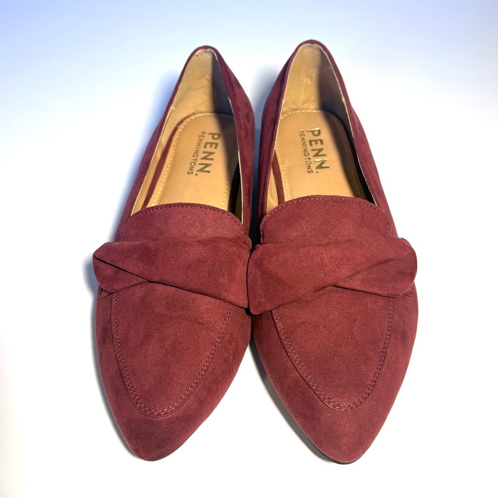 Penningtons burgundy Loafers with Bow like accent, low heel, Sz 8.5 WW, like new - Picture 2 of 9